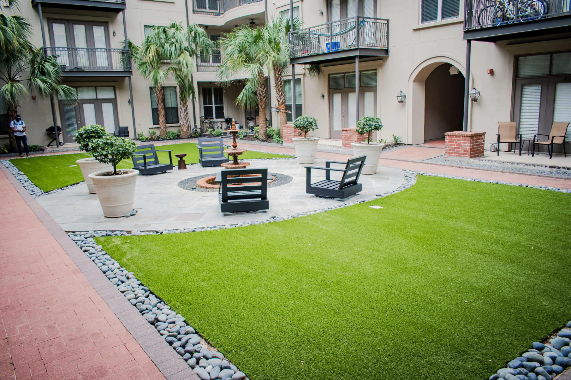 Courtyard & Outdoor Amenity Build-Outs — commercial project example